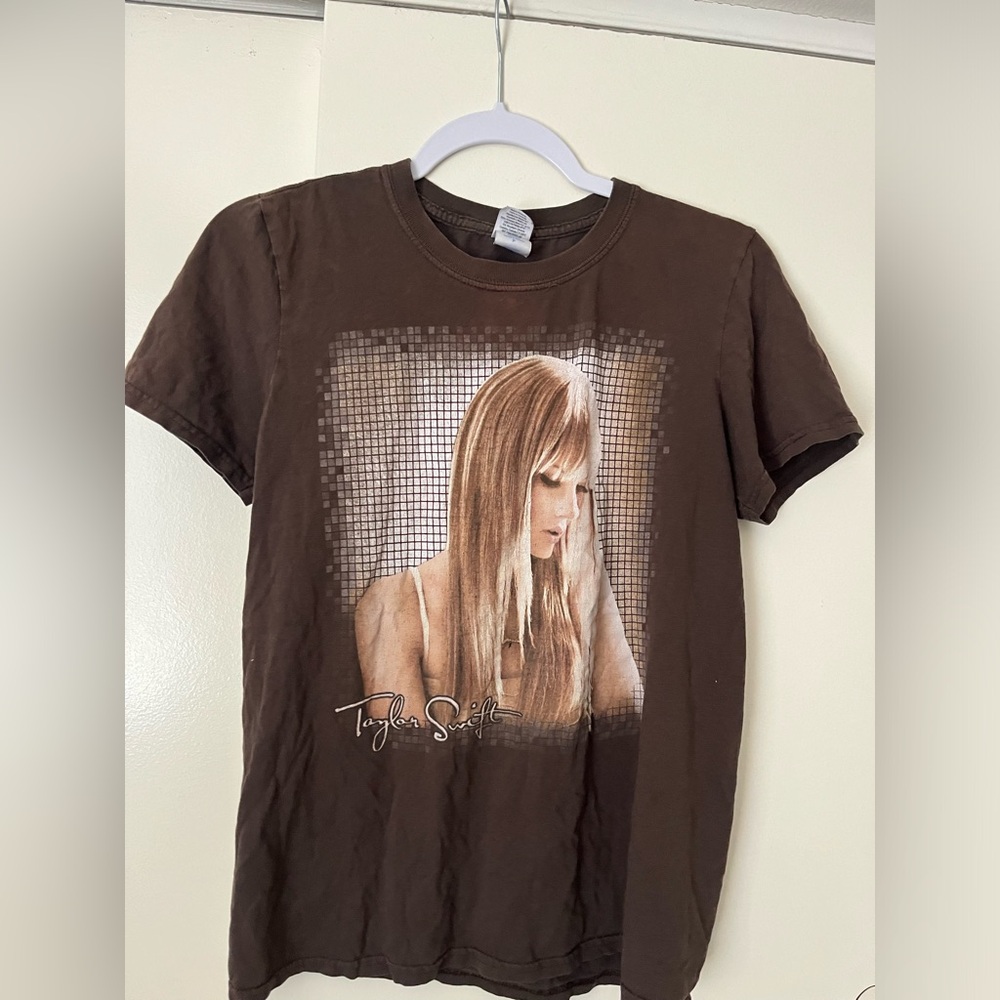Taylor Swift Speak Now Tour Shirt